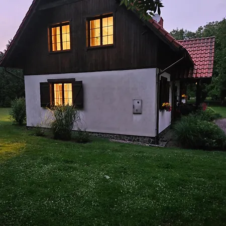 Siedlisko W Starym Sadzie * Zelichowo (Nowy Dwor Gdanski)