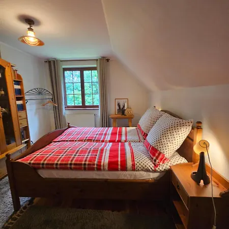 Siedlisko W Starym Sadzie Villa *