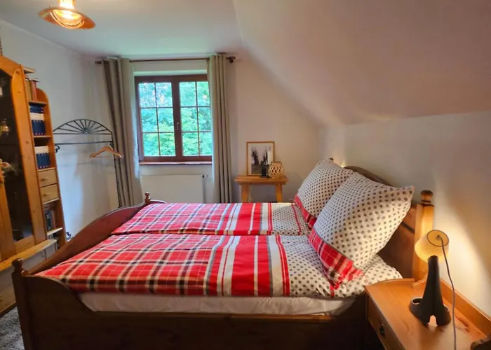 Siedlisko W Starym Sadzie Willa *