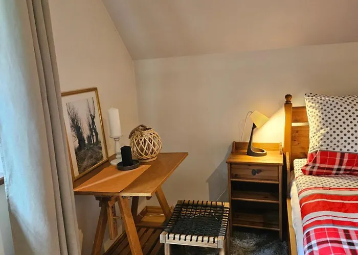 Siedlisko W Starym Sadzie Willa Zelichowo (Nowy Dwor Gdanski)